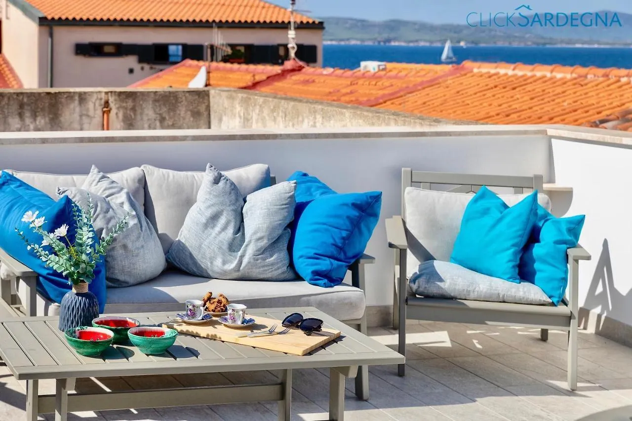 Clicksardinia Alghero Historic Centre Cosy Penthouse With Sea View Terrace